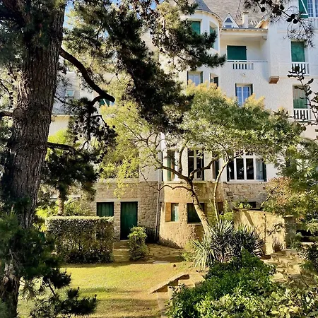 Le Balcon Des Pins A Apartment